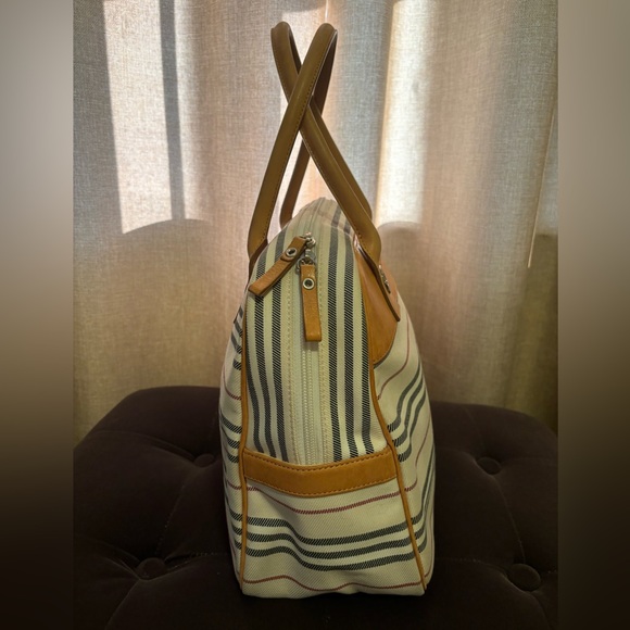 BURBERRY BOWLER BAG (authentic) - Picture 4 of 15